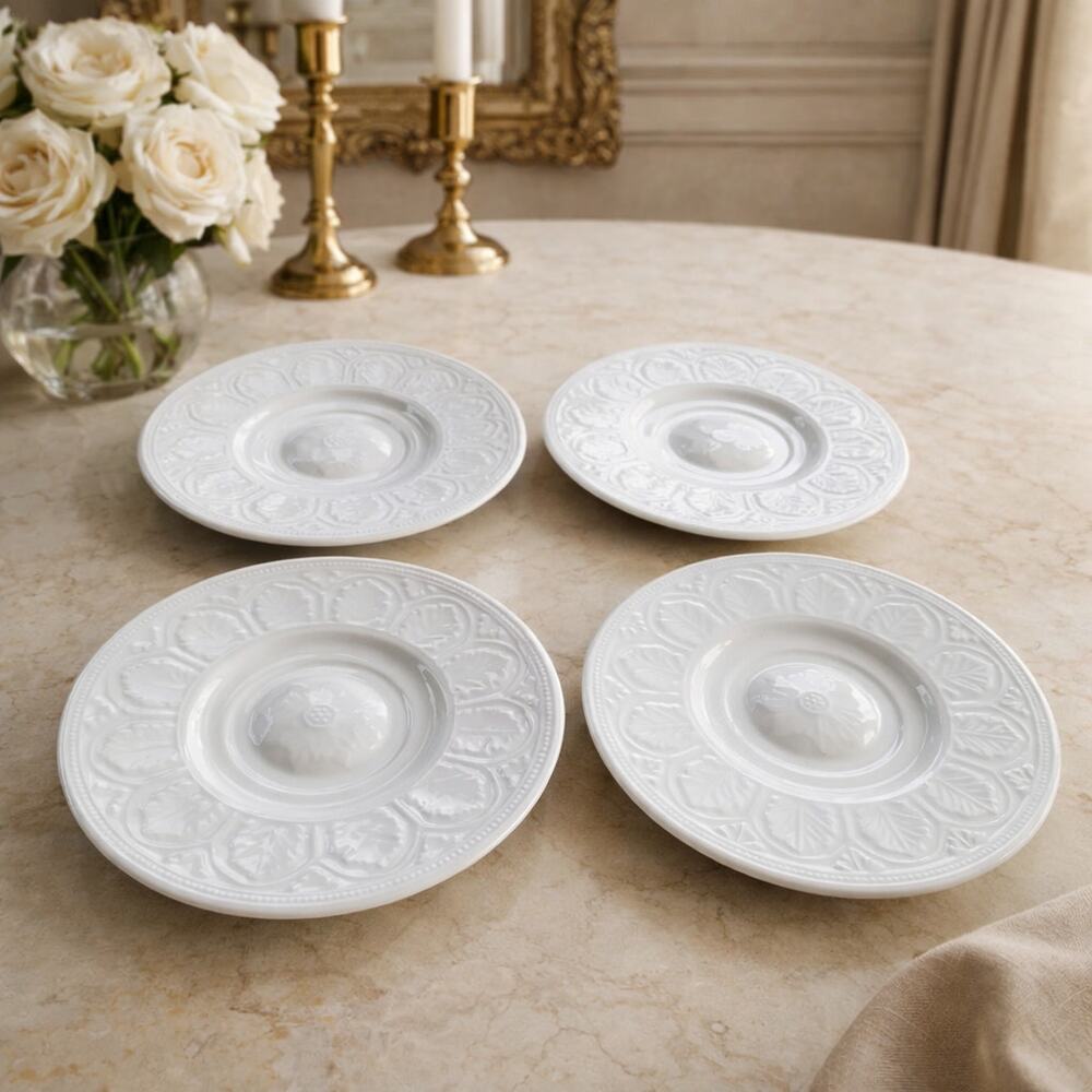Coventry by PTS International Parthenon White Embossed 6 ⅞" Leaf Plates Set of 4